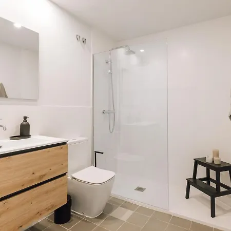 Tauca - 2 Bedrooms And Office In Eixample Dreta * Barcelona